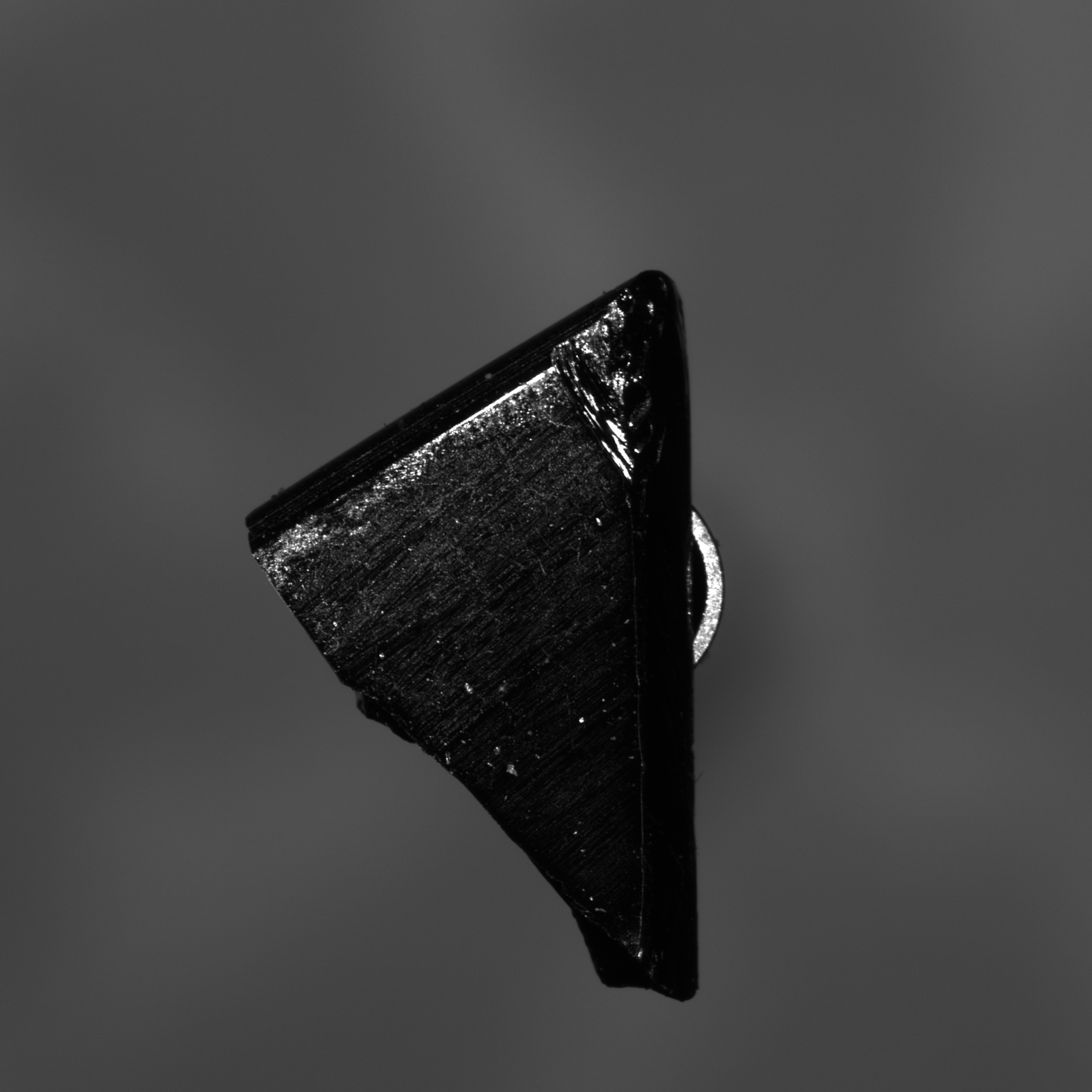 Macro camera image for crystal 16